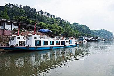 《格式塔：蒸汽与煤渣》登陆Steam 手工蒸汽朋克风2D动作